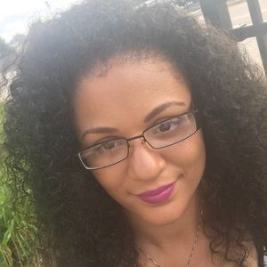 Meet your Posher, Mikki